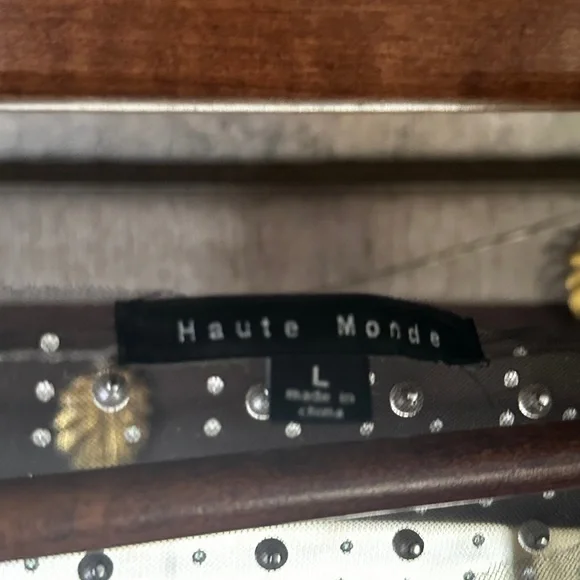 Black Sheer Pearl/Beaded Top - Picture 4 of 4